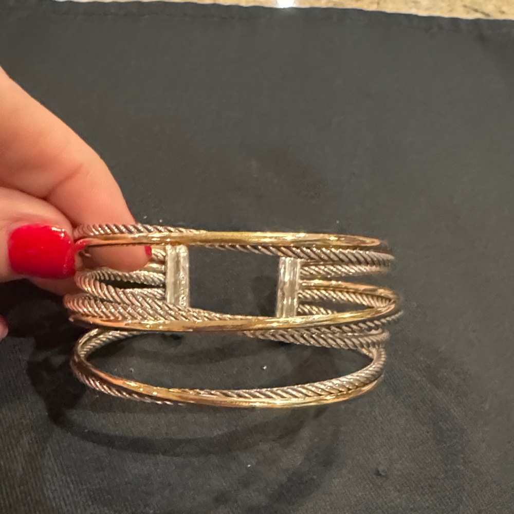 Like new David Yurman two tone 7 strand